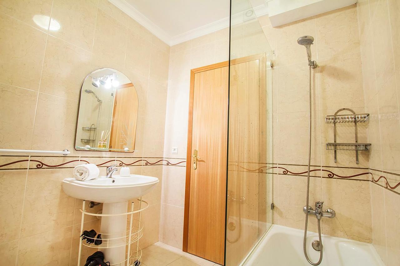 Heart Of Aveiro Apartment Bagian luar foto